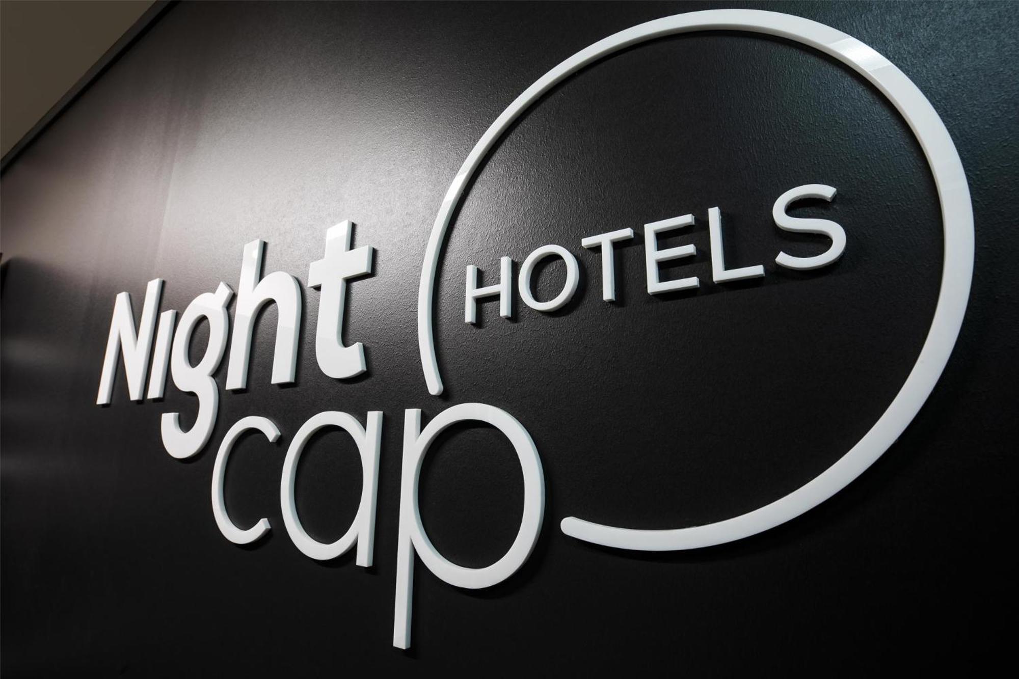 Nightcap At Fairfield Hotell Eksteriør bilde